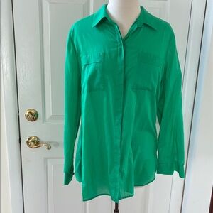 Chico’s Size 2 (converts to 12) green cotton button down tunic